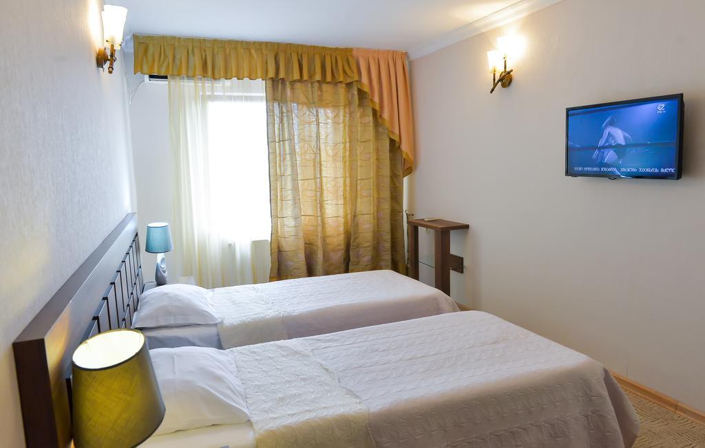 Hotel Old Town Kutaisi Ngoại thất bức ảnh