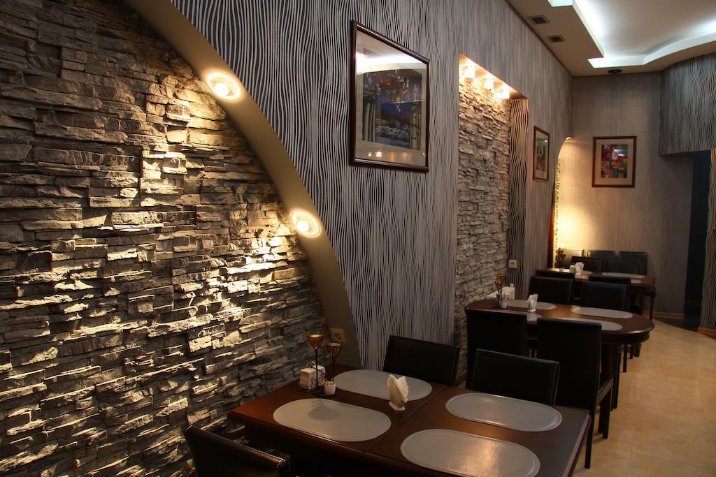 Hotel Old Town Kutaisi Ngoại thất bức ảnh